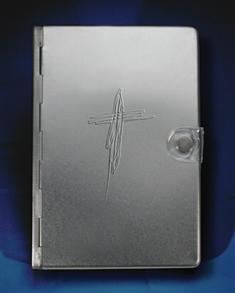Metal Bible NLT: Silver Cross - 